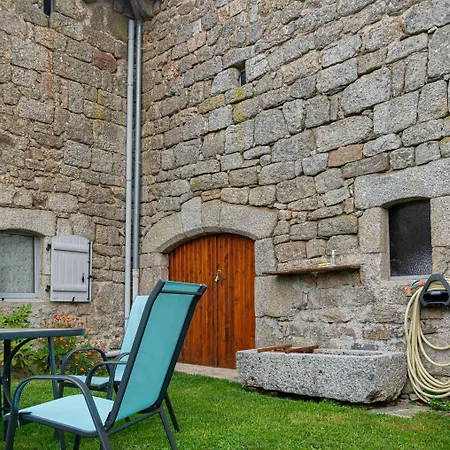 بيت للعطل De Montchamp